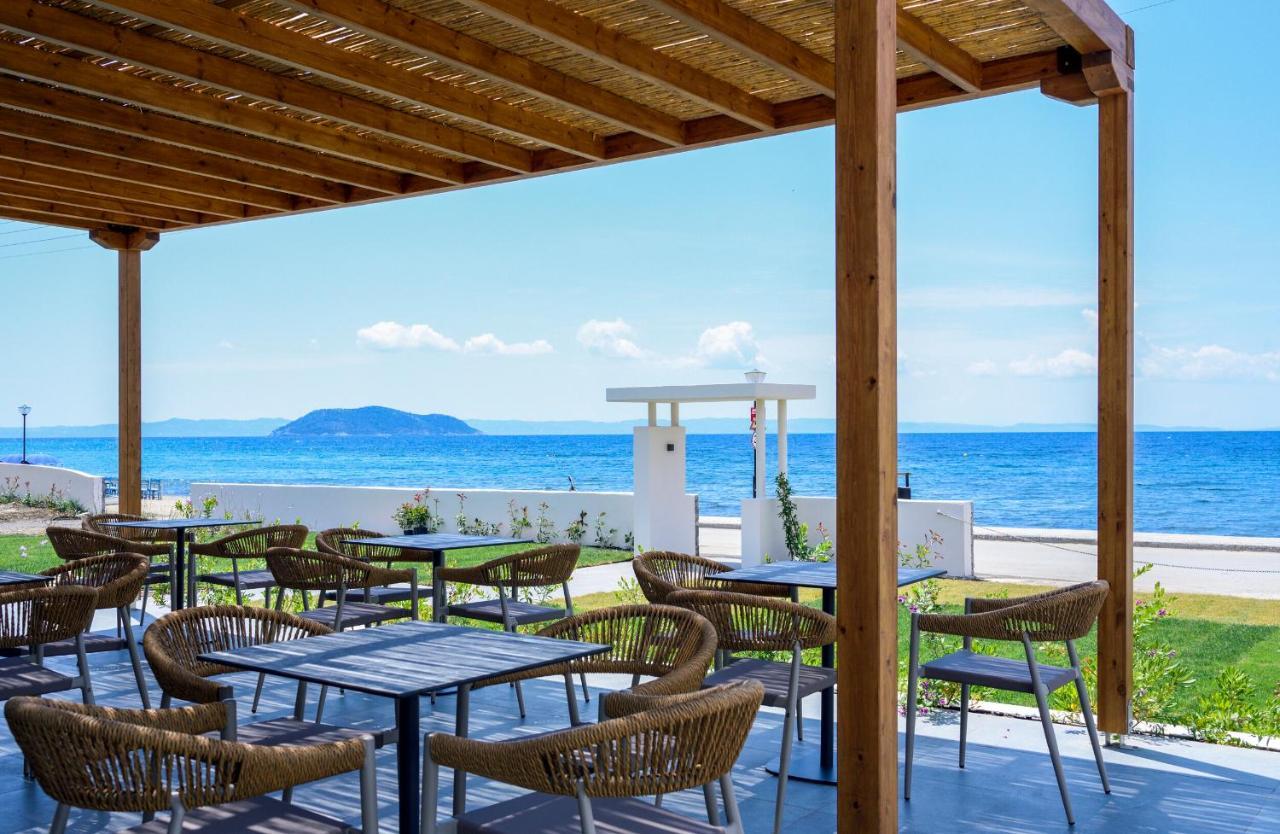 Amyntas Seafront Hotel Neos Marmaras Exteriör bild