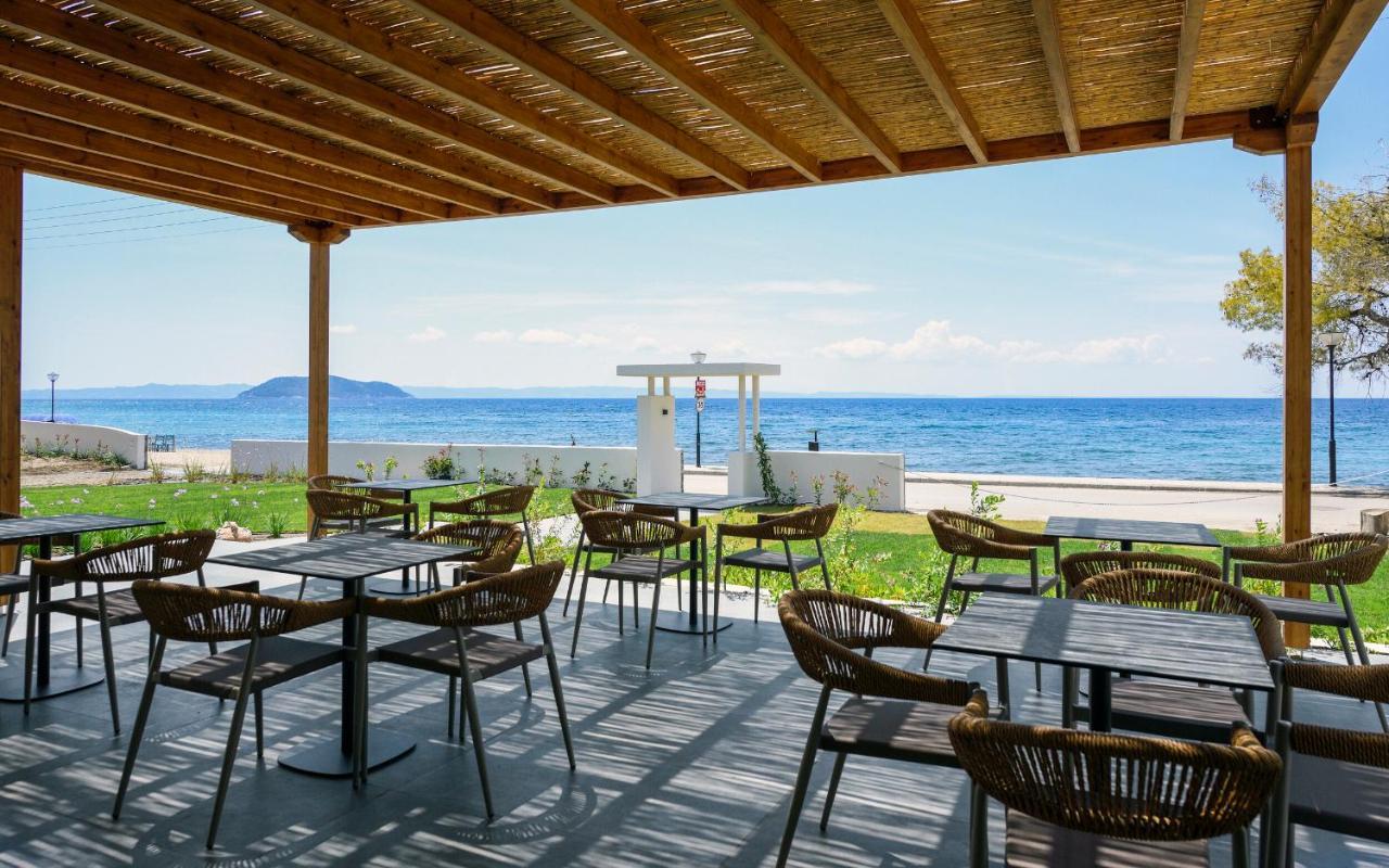 Amyntas Seafront Hotel Neos Marmaras Exteriör bild